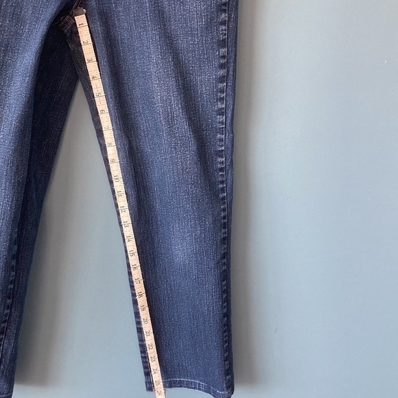 Gloria Vanderbilt Indigo Amanda Missy Fit Jeans Size 10 - Picture 5 of 8